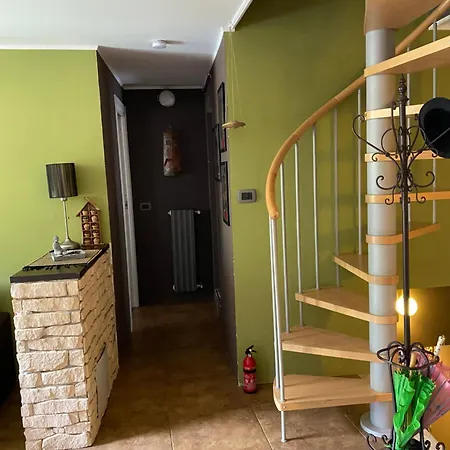 Casa *